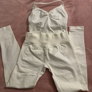 DFYNE impact set in ivory color (selling as a set)